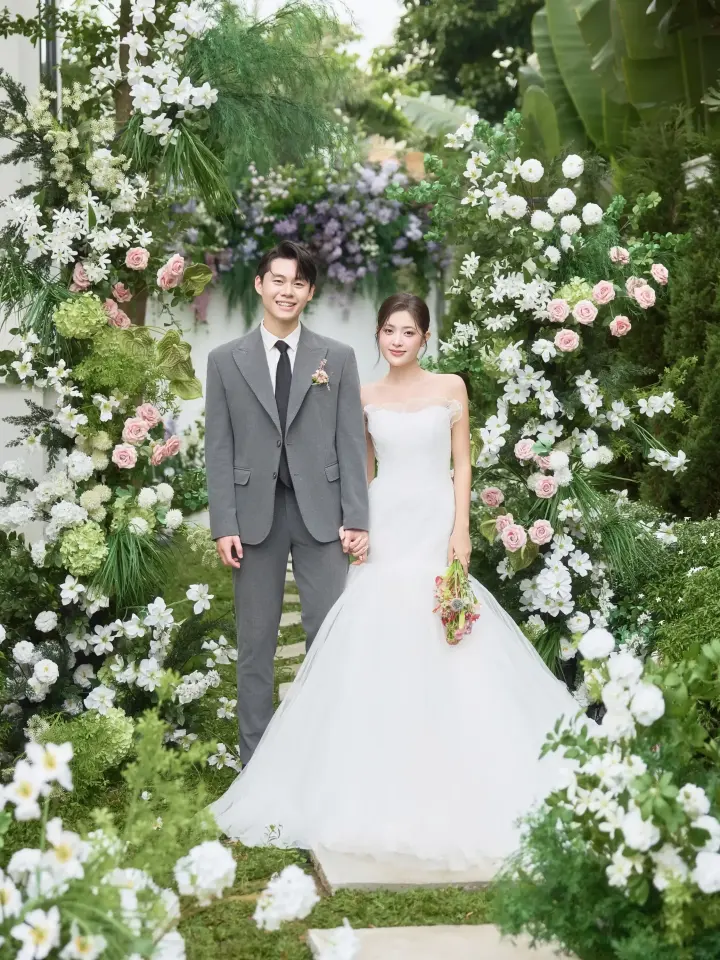 Ảnh cưới concept A Garden Fairytale