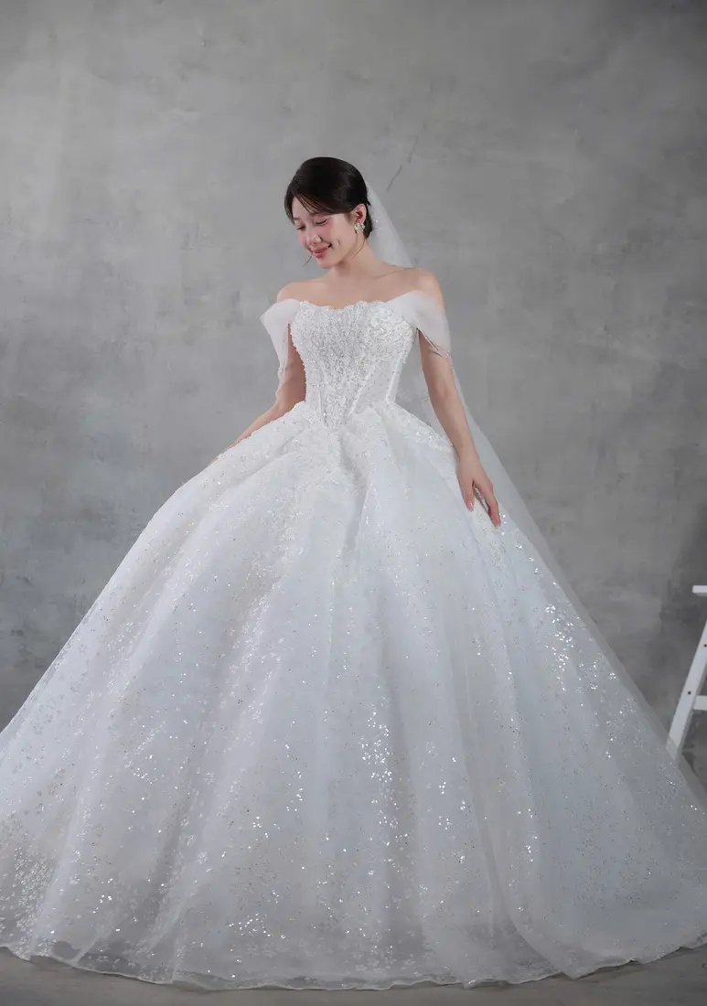 Cho thuê váy cưới tại Sora Bridal